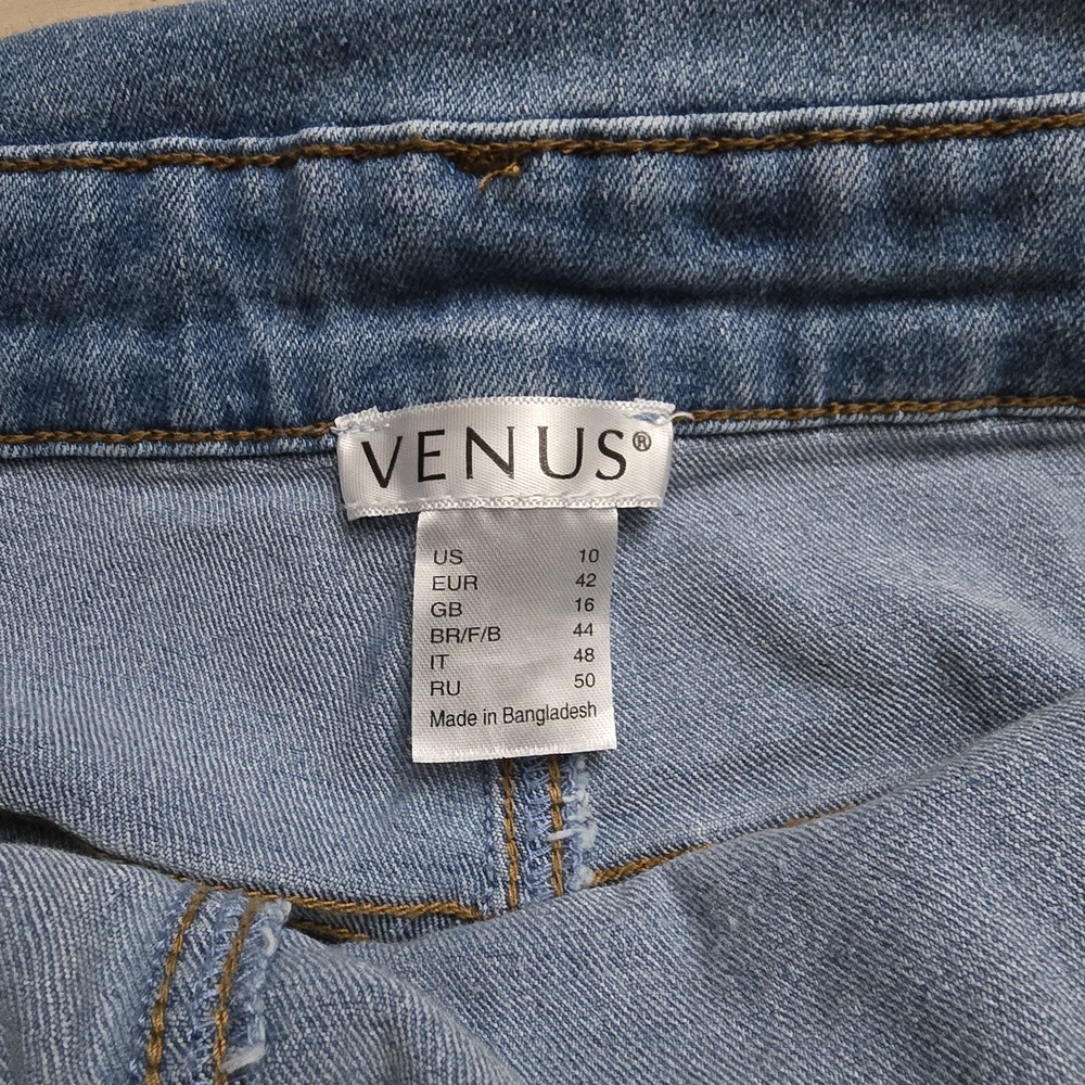 VENUS Classic Blue Denim Jeans